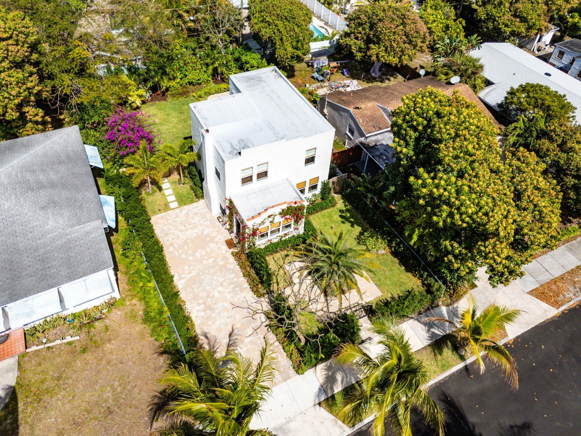 825 34th Street, West Palm Beach, FL 33407 Photo