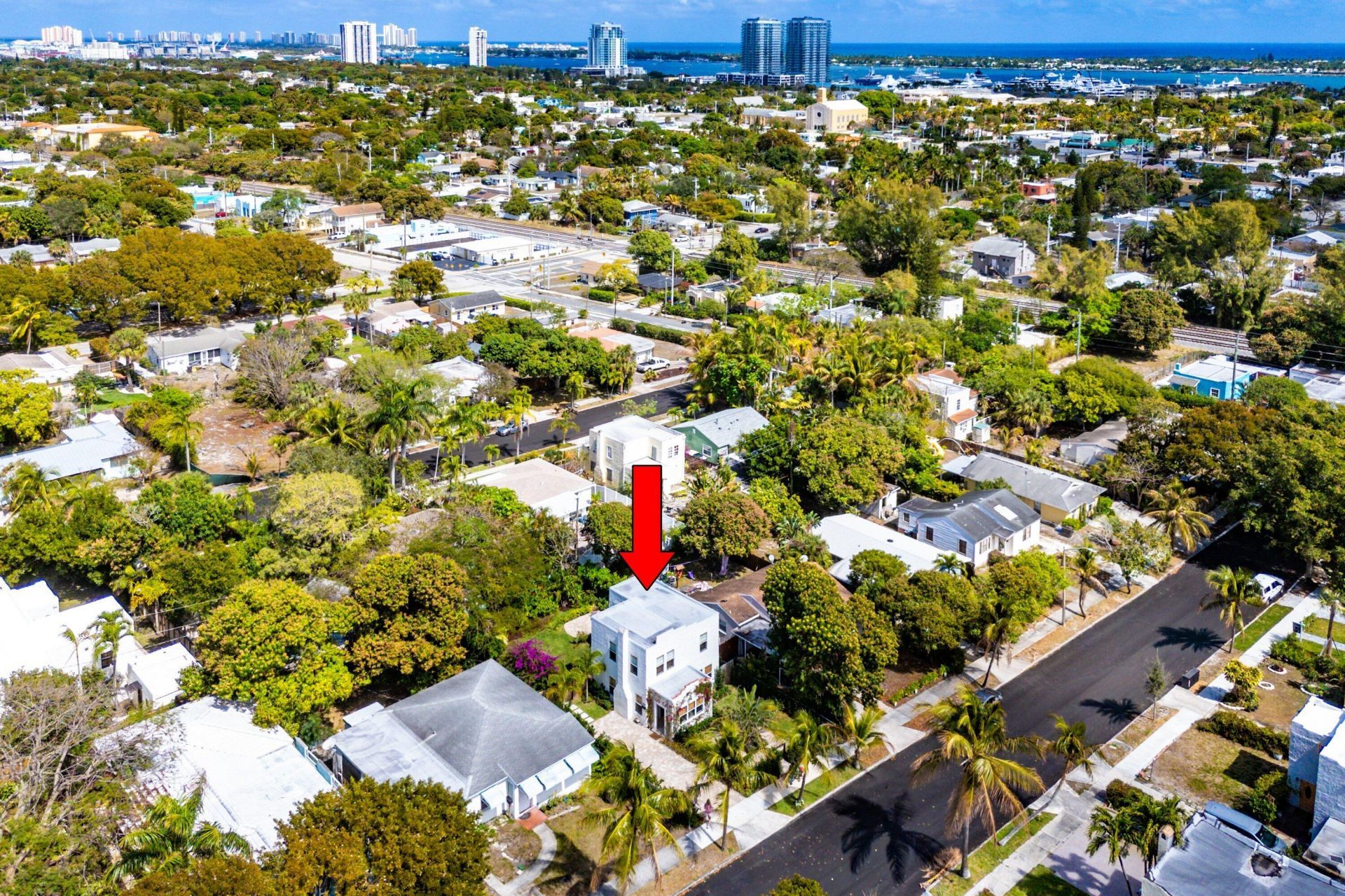 825 34th Street, West Palm Beach, FL 33407 Photo