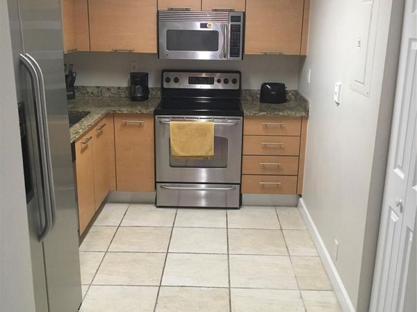 3300 NE 191st Street, Unit 1114, Aventura, FL 33180