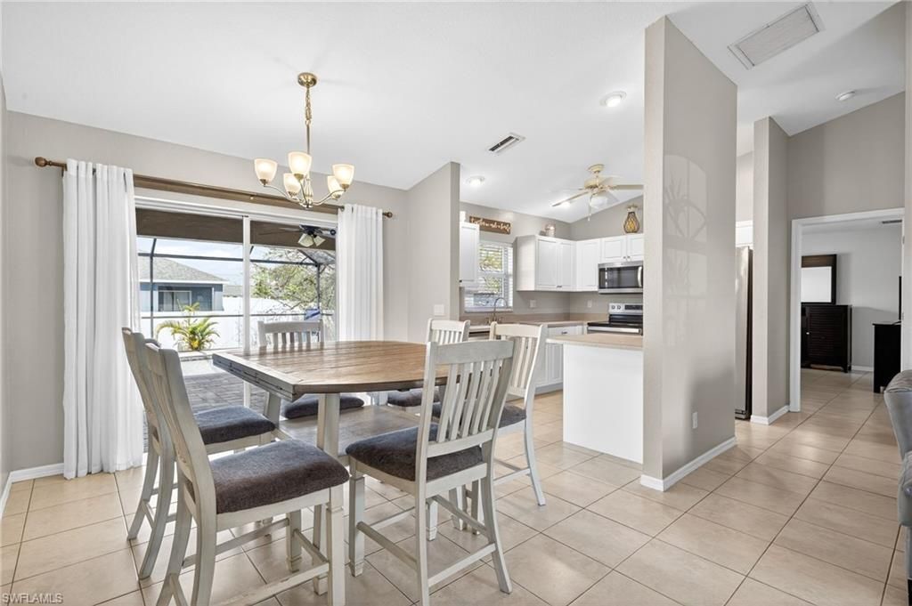 113 NW 14th St, Cape Coral, FL 33993 Photo