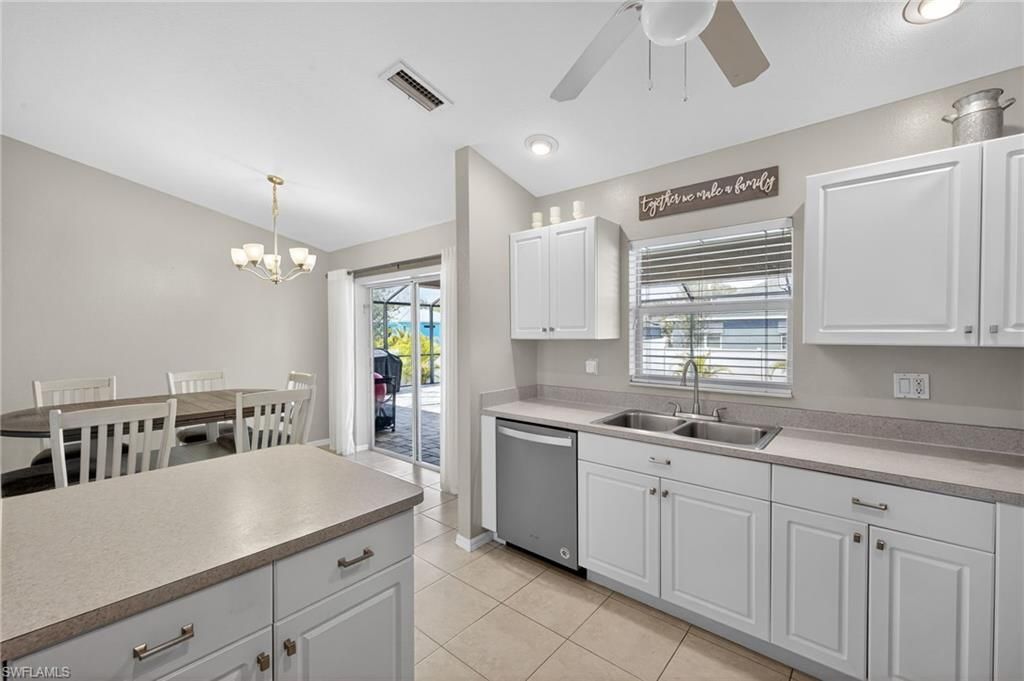 113 NW 14th St , Cape Coral, FL 33993 Photo