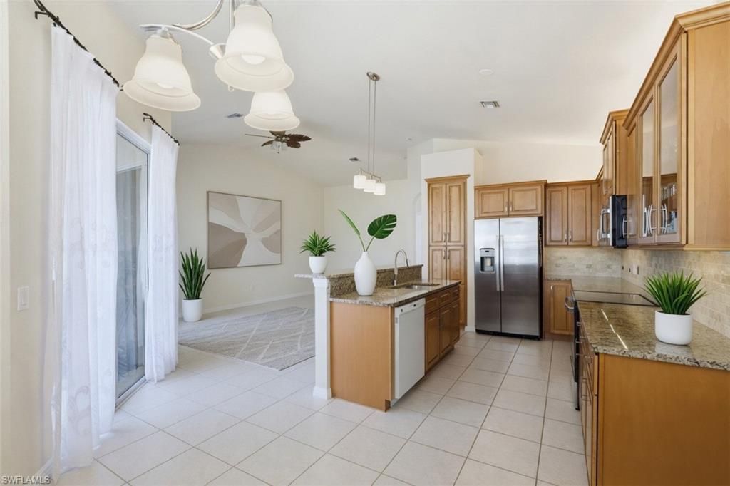 13881 Lake Mahogany Blvd, Unit 3221, Fort Myers, FL 33907 Photo