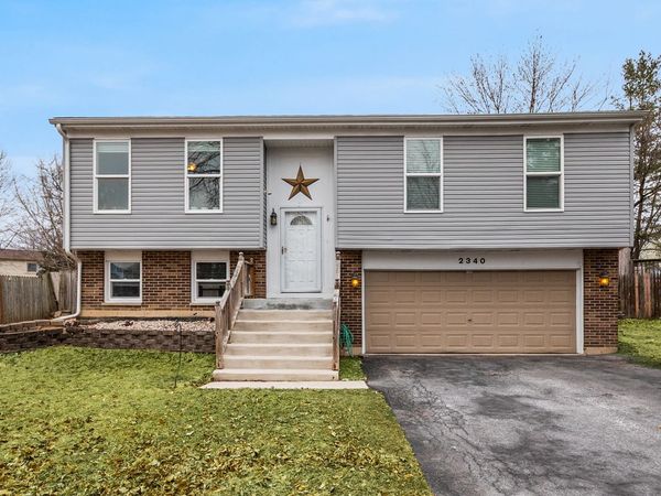 2340 Portsmouth Court , Aurora, IL 60504