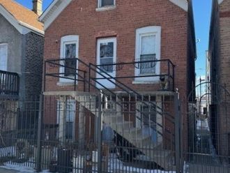 2823 S Troy Street Chicago, IL 60623