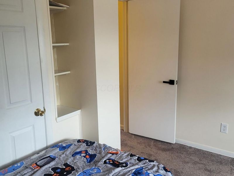 2375 Woodbrook Circle S, Unit 167, Columbus, OH 43223 Photo 17