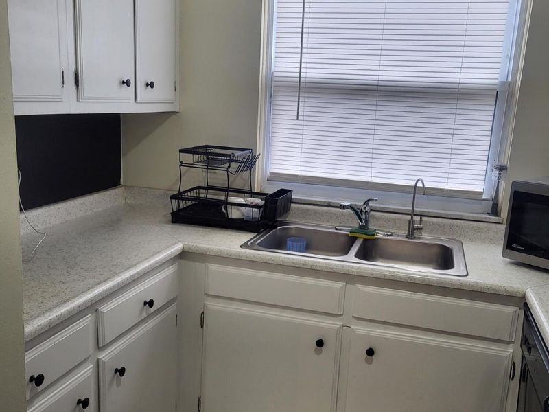 2375 Woodbrook Circle S, Unit 167, Columbus, OH 43223 Photo 8