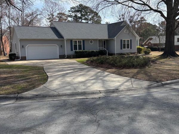 603 Winged Foot Court, New Bern, NC 28562