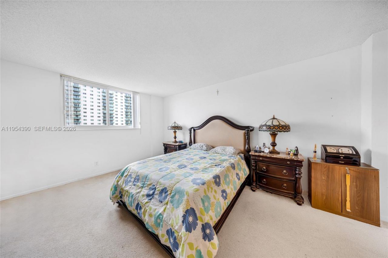 19370 Collins Ave, Unit 502, Sunny Isles Beach, FL 33160 Photo