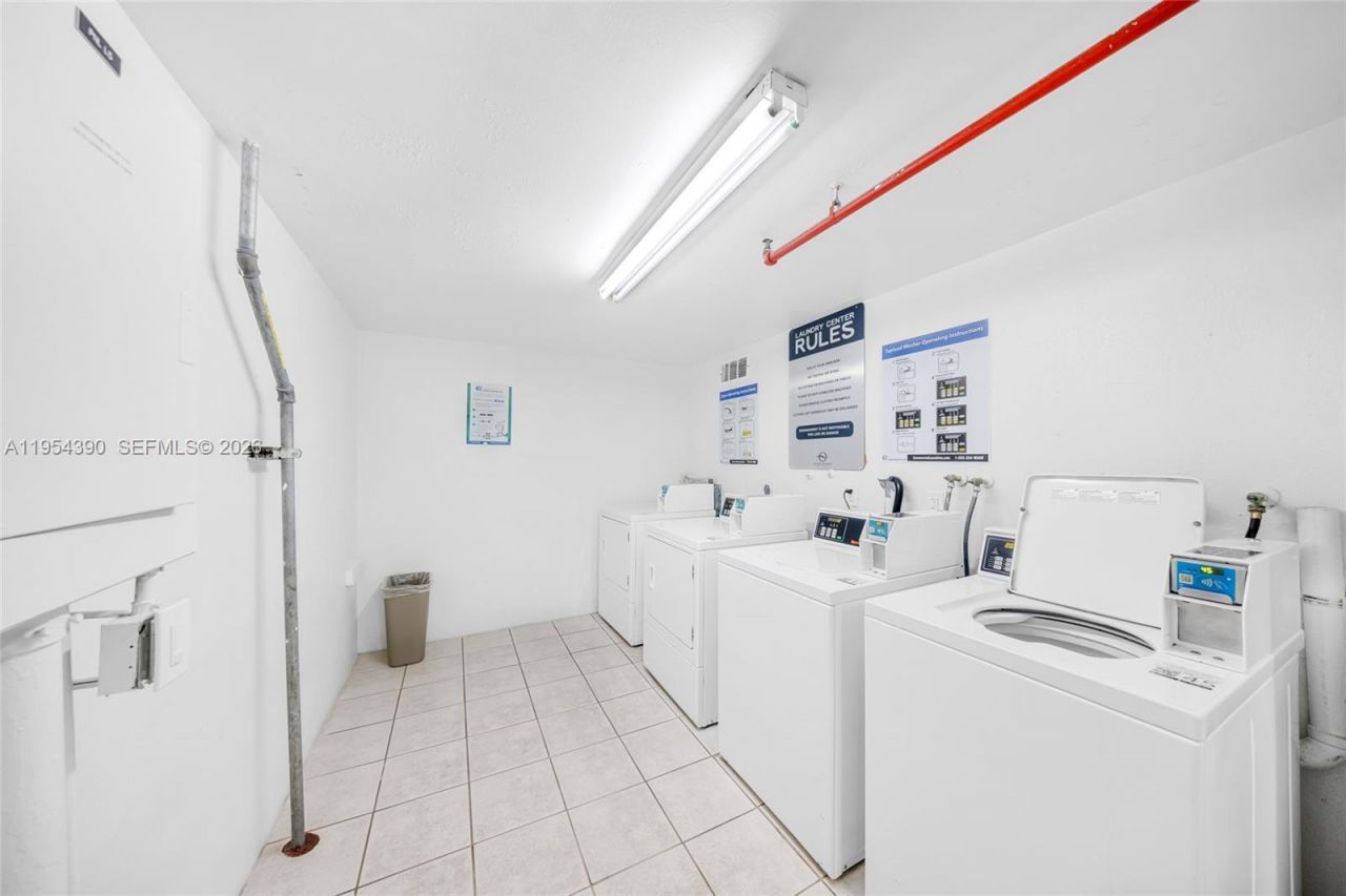 19370 Collins Ave, Unit 502, Sunny Isles Beach, FL 33160 Photo