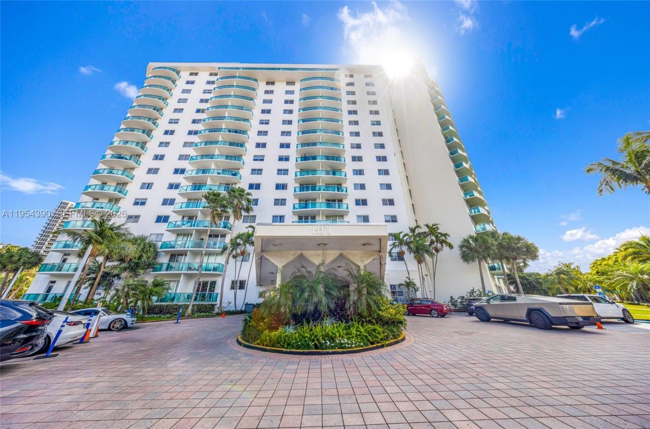 19370 Collins Ave, Unit 502, Sunny Isles Beach, FL 33160 Photo