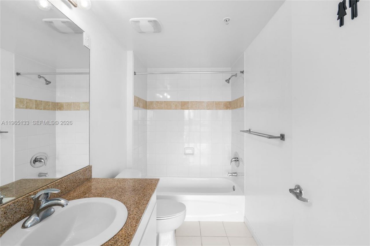 1861 NW S River Dr , Unit 1610, Miami, FL 33125 Photo