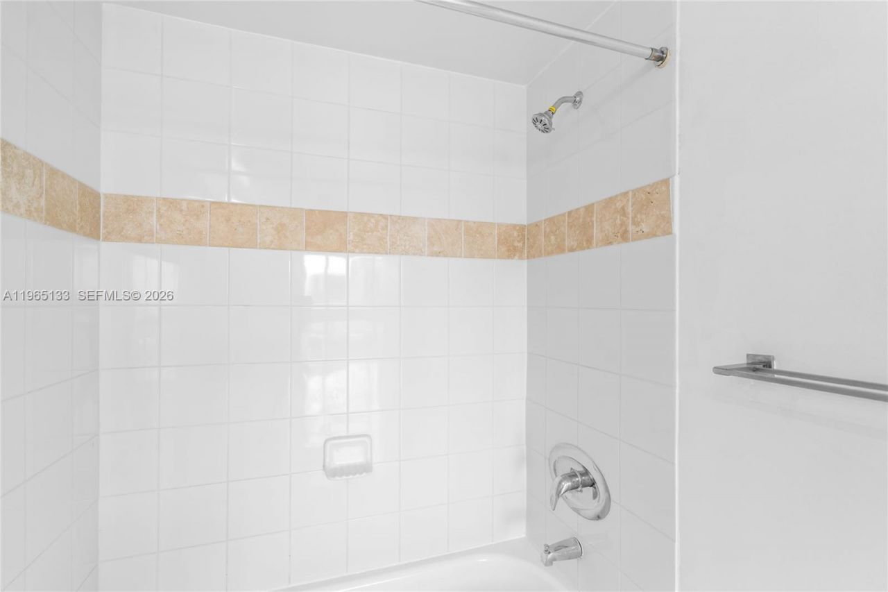 1861 NW S River Dr , Unit 1610, Miami, FL 33125 Photo