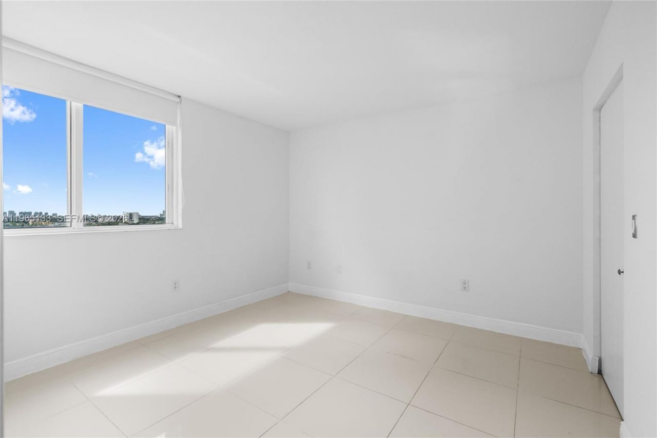 1861 NW S River Dr , Unit 1610, Miami, FL 33125 Photo