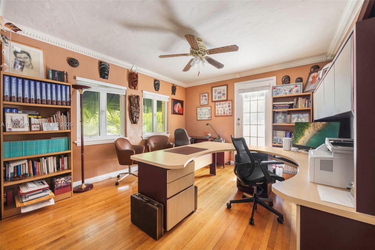 1645 S Bayshore Dr , Coconut Grove, FL 33133 Photo