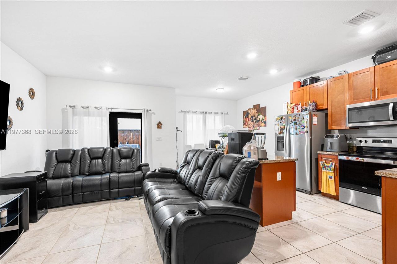 13324 SW 250th St, Miami, FL 33032 Photo