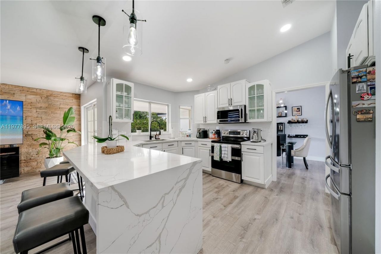 1599 SW 141st Ave, Miami, FL 33184 Photo