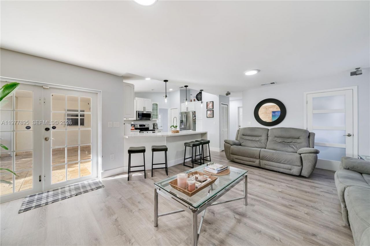 1599 SW 141st Ave, Miami, FL 33184 Photo