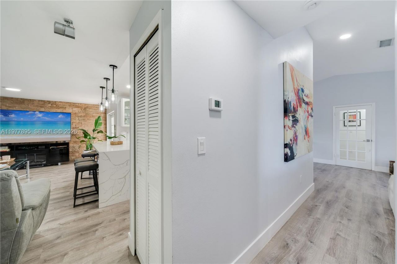 1599 SW 141st Ave, Miami, FL 33184 Photo