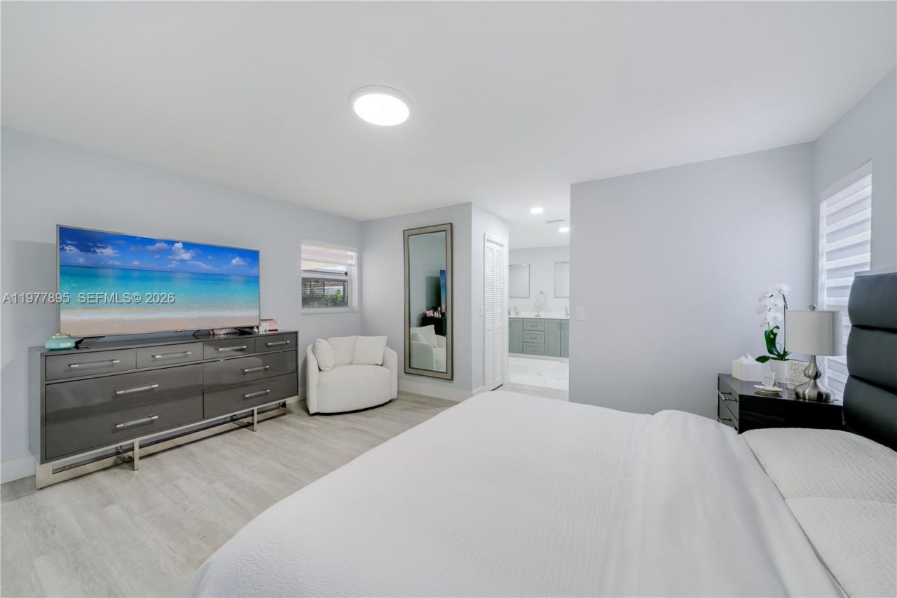 1599 SW 141st Ave, Miami, FL 33184 Photo