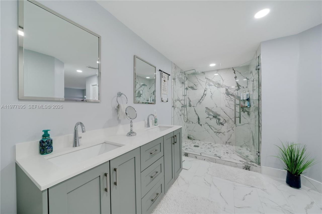 1599 SW 141st Ave, Miami, FL 33184 Photo