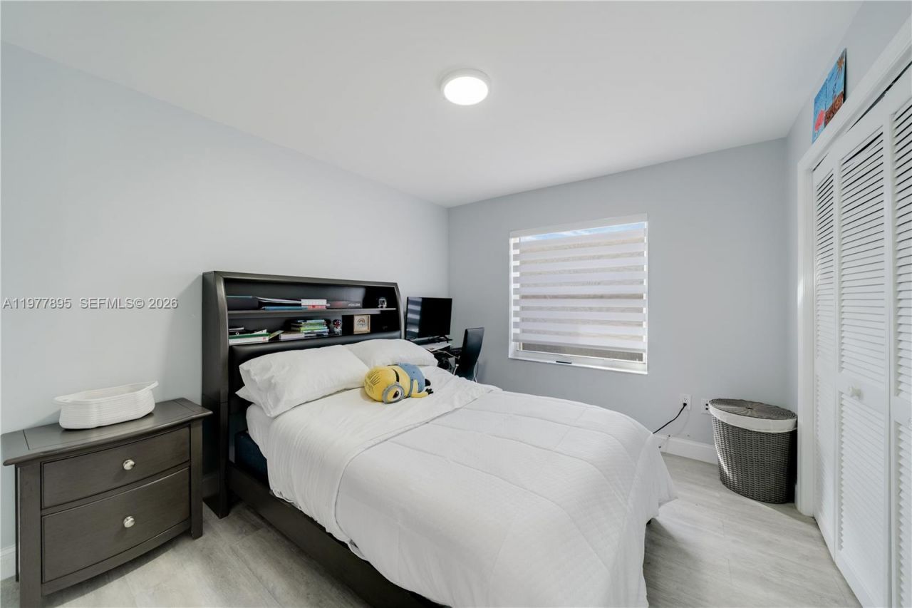 1599 SW 141st Ave, Miami, FL 33184 Photo