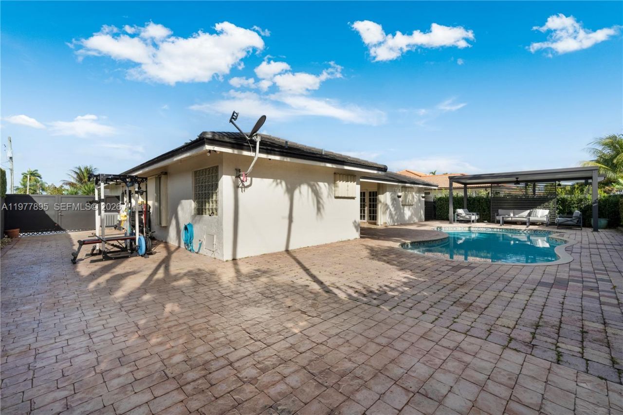 1599 SW 141st Ave, Miami, FL 33184 Photo