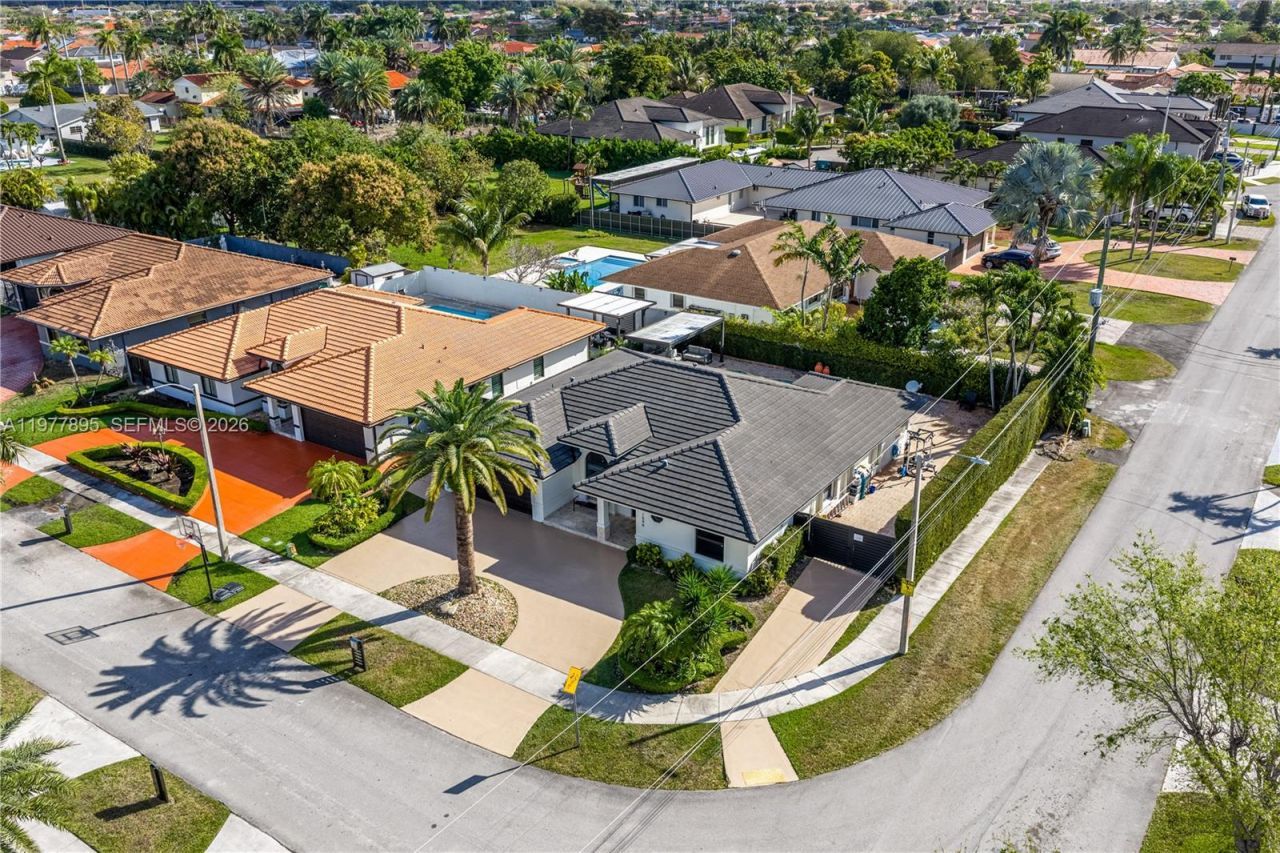 1599 SW 141st Ave, Miami, FL 33184 Photo