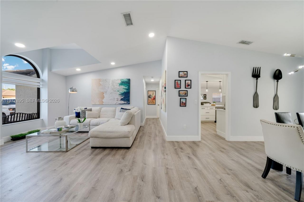 1599 SW 141st Ave, Miami, FL 33184 Photo