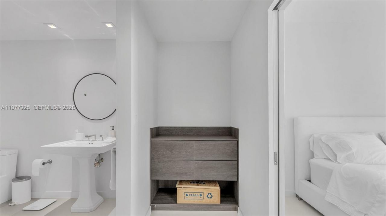 3301 NE 1st Ave , Unit H1711, Miami, FL 33137 Photo