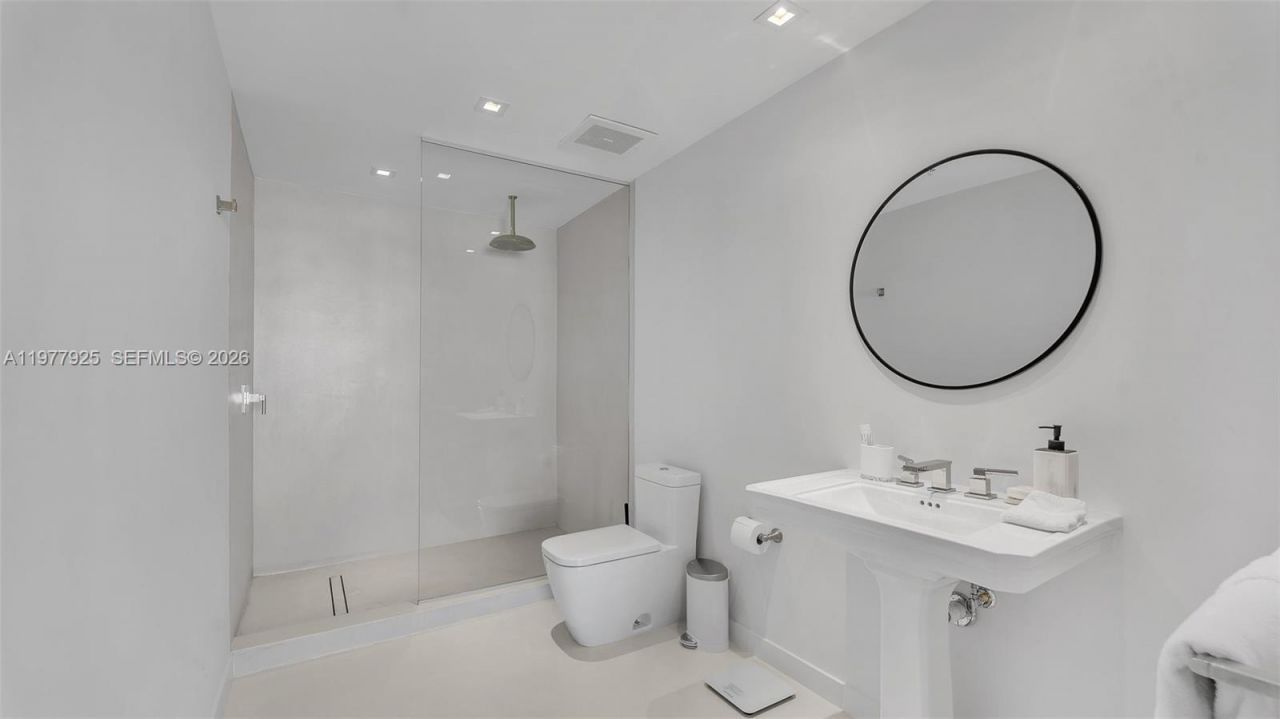 3301 NE 1st Ave , Unit H1711, Miami, FL 33137 Photo