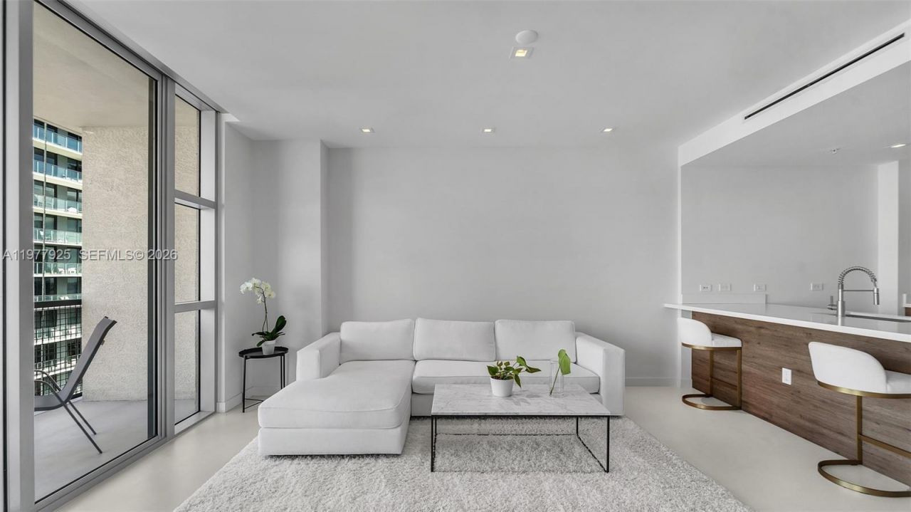 3301 NE 1st Ave , Unit H1711, Miami, FL 33137 Photo