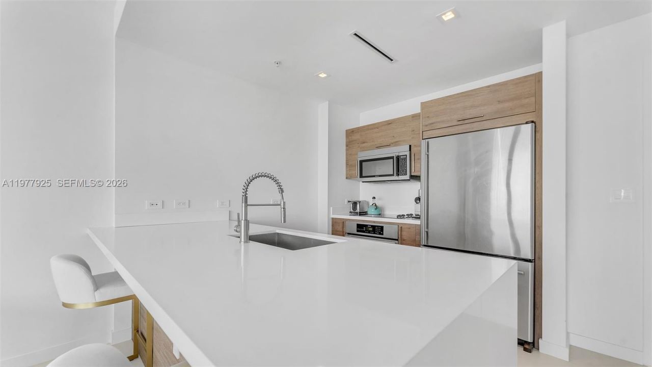 3301 NE 1st Ave , Unit H1711, Miami, FL 33137 Photo