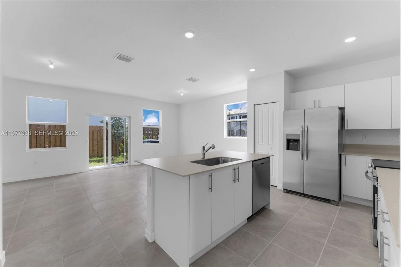 191 SE 11th Ave , Florida City, FL 33034 Photo