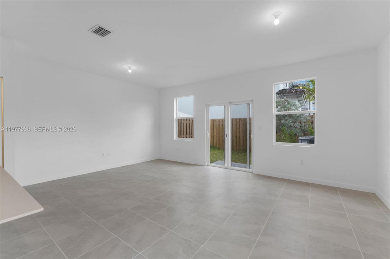 191 SE 11th Ave , Florida City, FL 33034 Photo