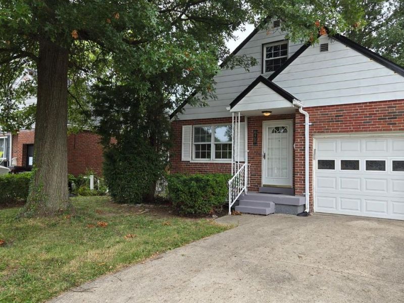 8468 Plainfield Road, Sycamore Township, OH 45236 Photo 22