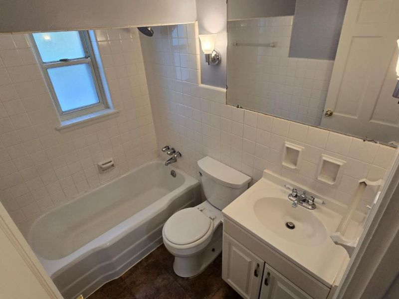 8468 Plainfield Road, Sycamore Township, OH 45236 Photo 6