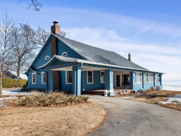 W427 OAKWOOD BEACH ROAD, Marinette, WI 54143