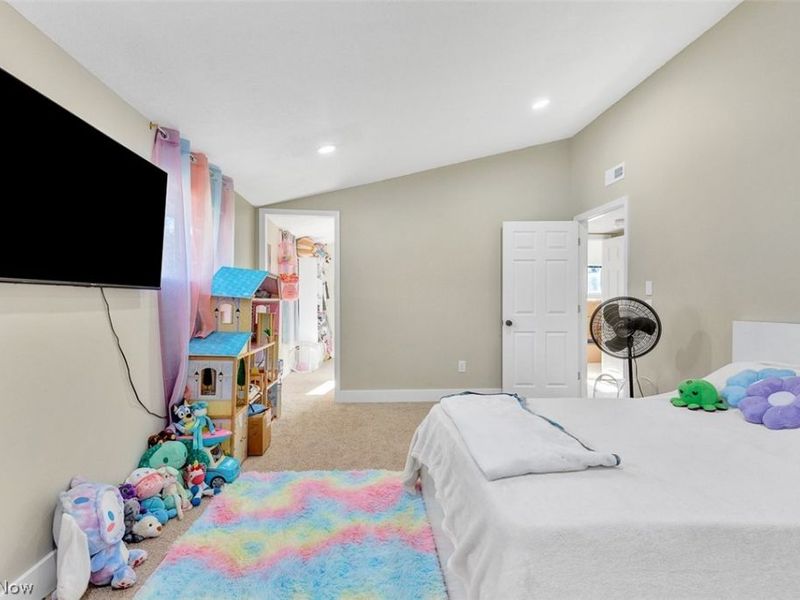 523 Purdue Avenue, Elyria, OH 44035 Photo 19