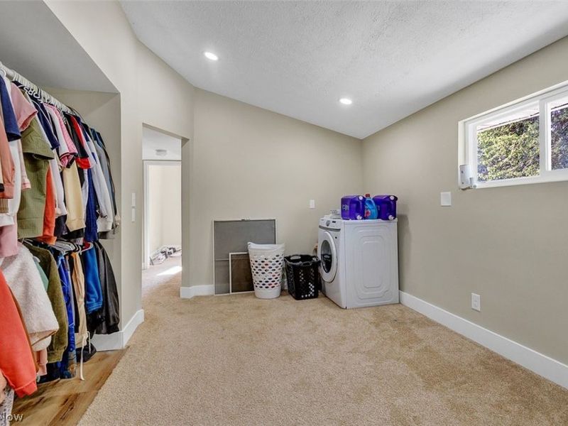 523 Purdue Avenue, Elyria, OH 44035 Photo 23