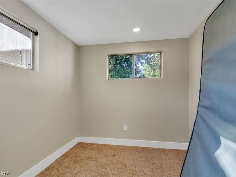 523 Purdue Avenue, Elyria, OH 44035 Photo 28