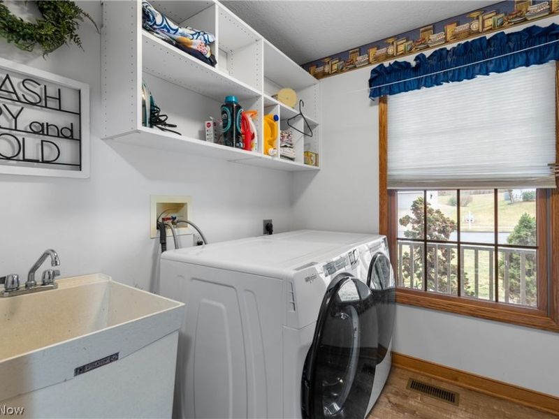 1825 John Carroll Drive SE, Massillon, OH 44646 Photo 25