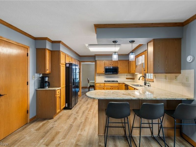 1825 John Carroll Drive SE, Massillon, OH 44646 Photo 7