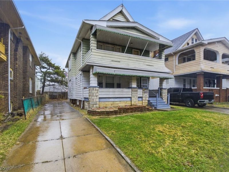 1867 Reyburn Road, Cleveland, OH 44112 Photo 2