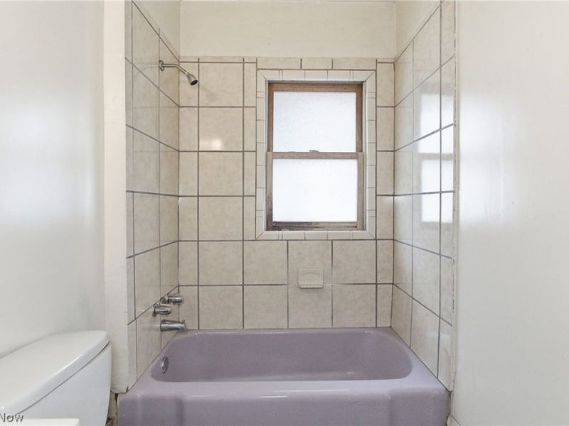 1867 Reyburn Road, Cleveland, OH 44112 Photo 37