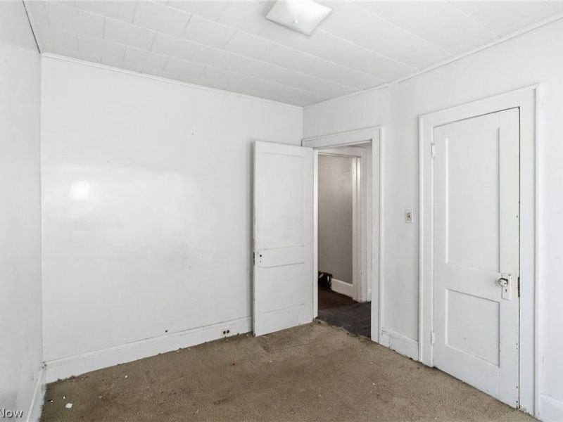 1867 Reyburn Road, Cleveland, OH 44112 Photo 41