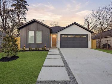 4618 Spring Garden Street, Dallas, TX 75215