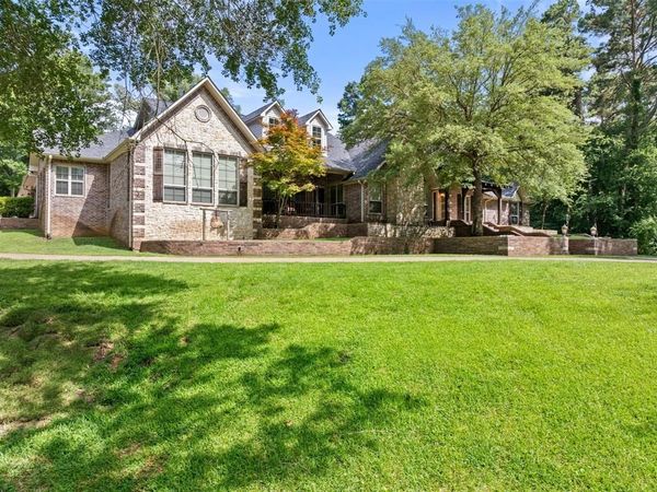 19678 County Road 4125 , Lindale, TX 75771