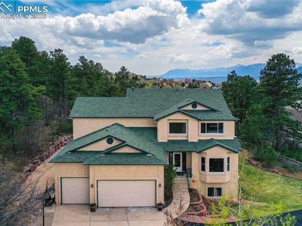15371 Ridgefield Lane, Colorado Springs, CO 80921