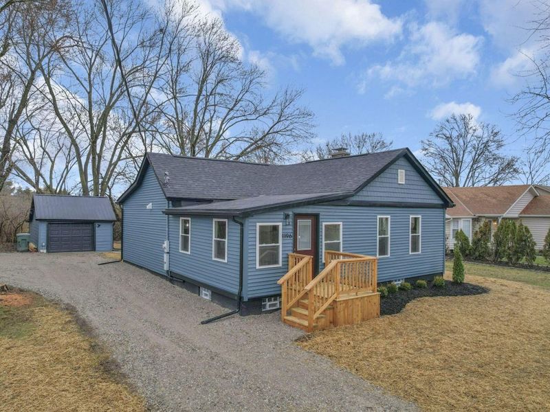 1196 Francisco Road, Columbus, OH 43220 Photo 1