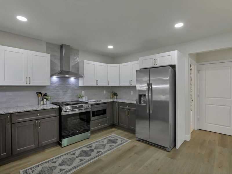 1196 Francisco Road, Columbus, OH 43220 Photo 10